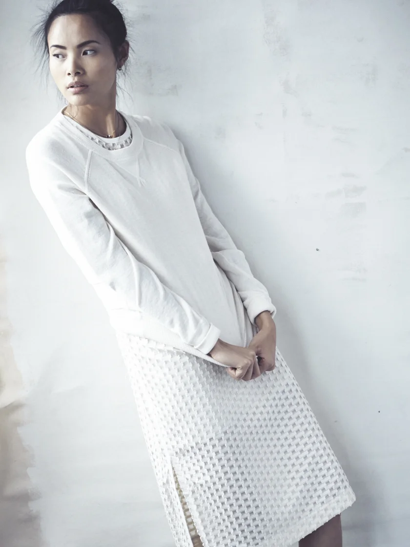 white02.jpg