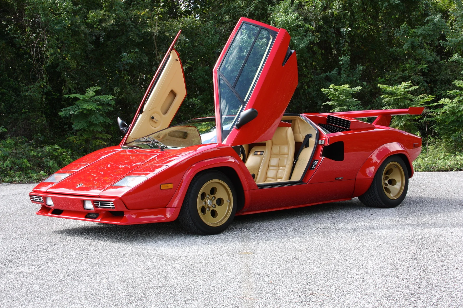 Lamborghini countach lp500s