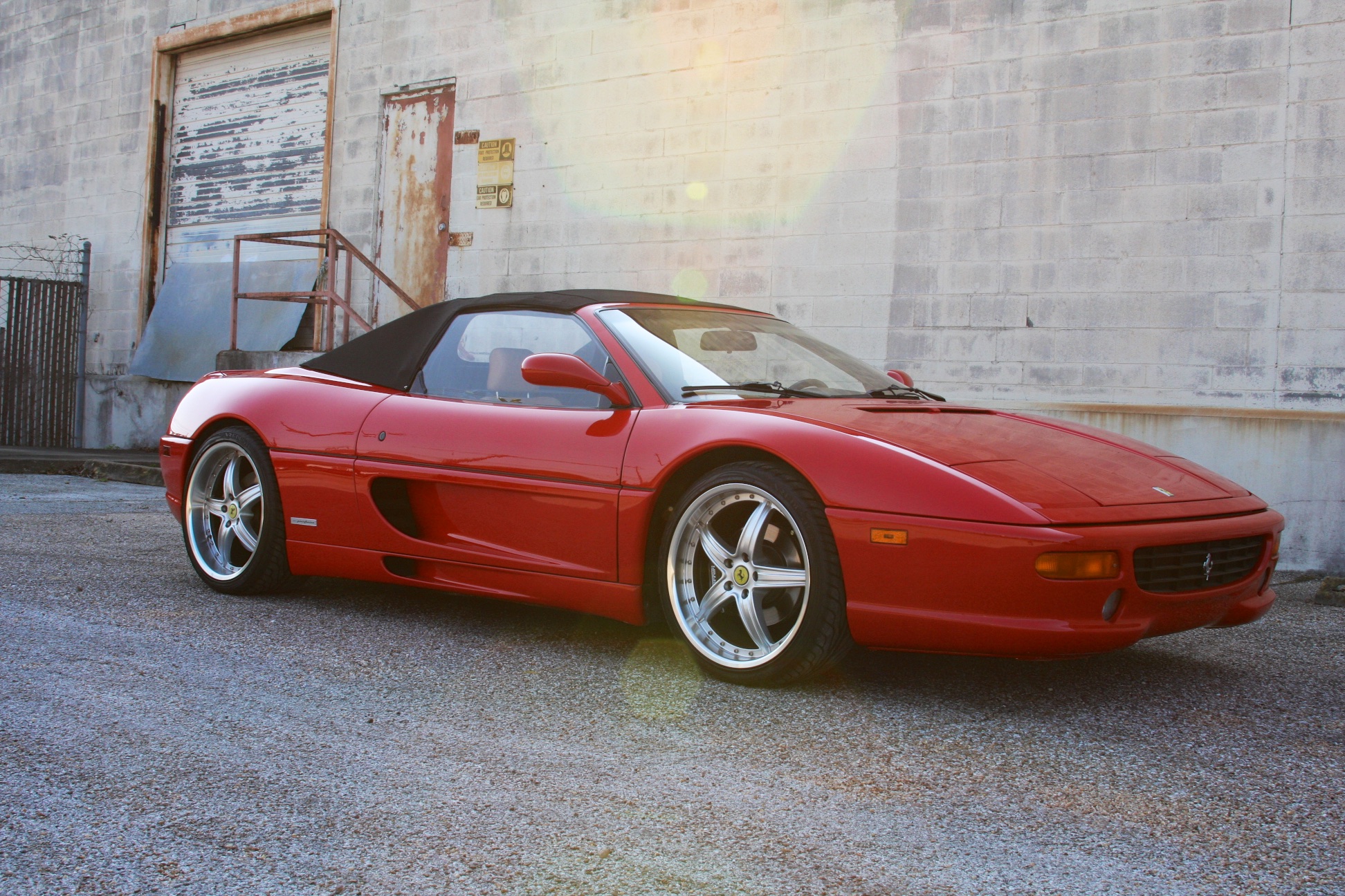 1996 Ferrari F355 Spider (T0105008) - 10.jpg