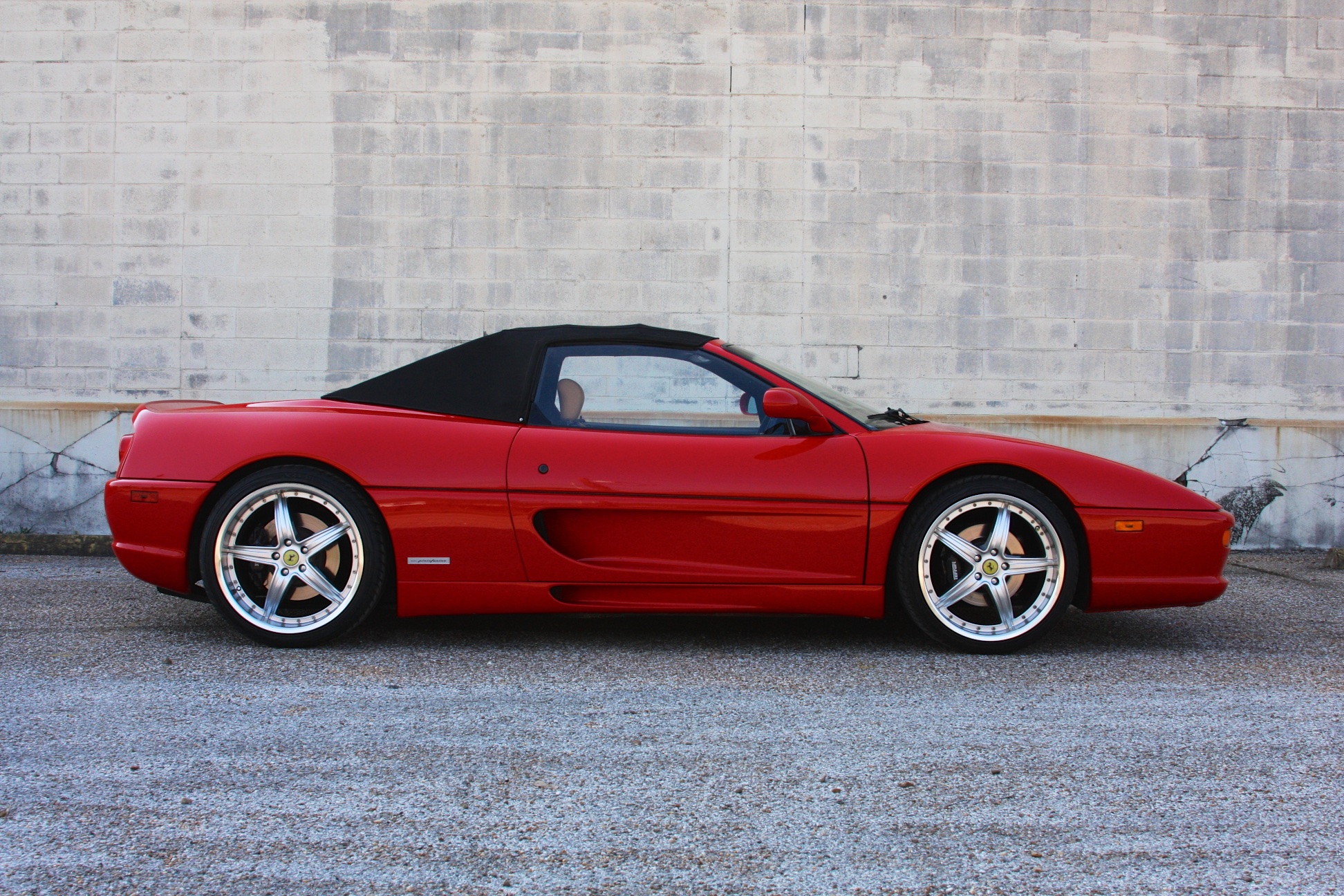 1996 Ferrari F355 Spider (T0105008) - 11.jpg