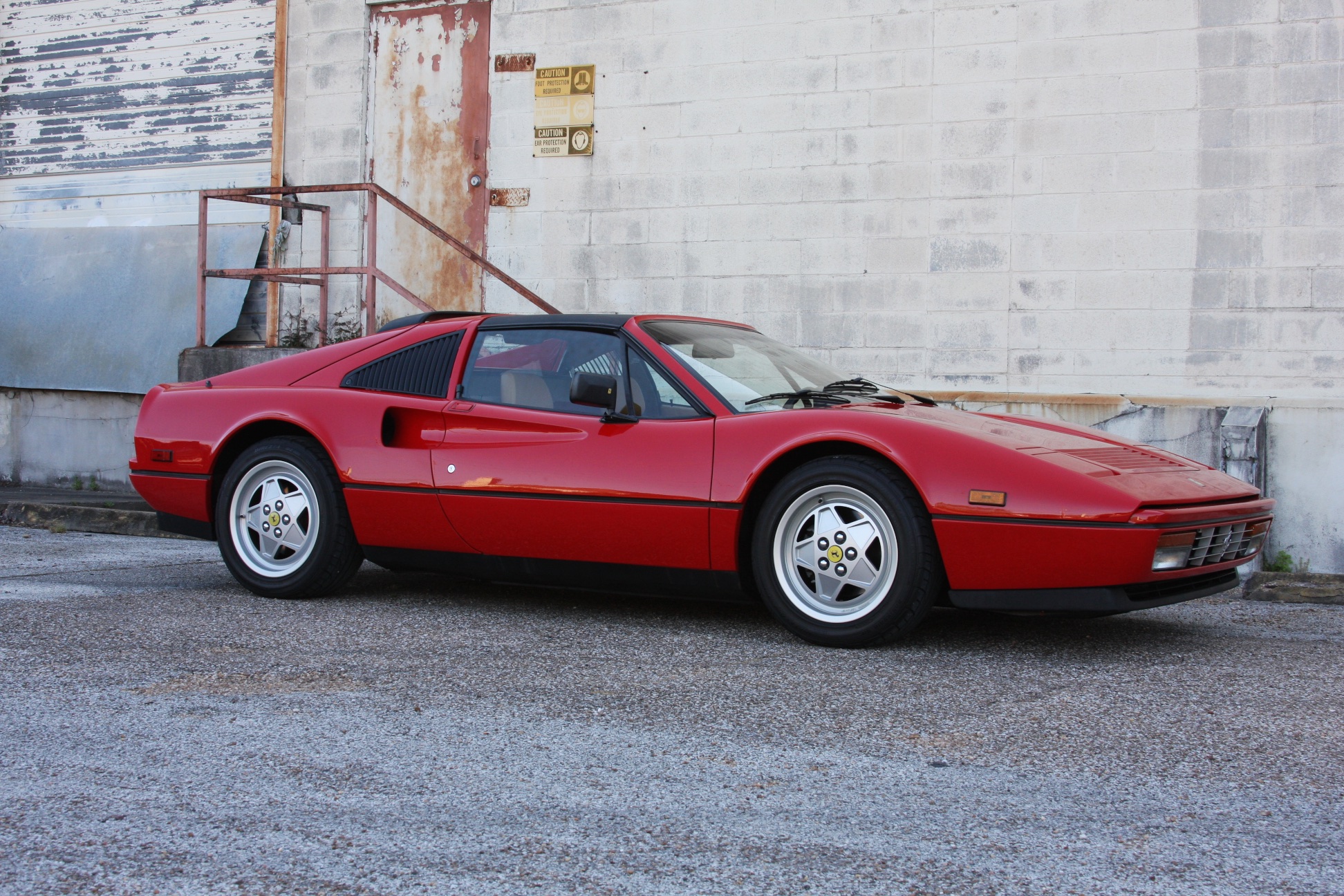 1989 Ferrari 328 GTS (K0080192) 01.jpg