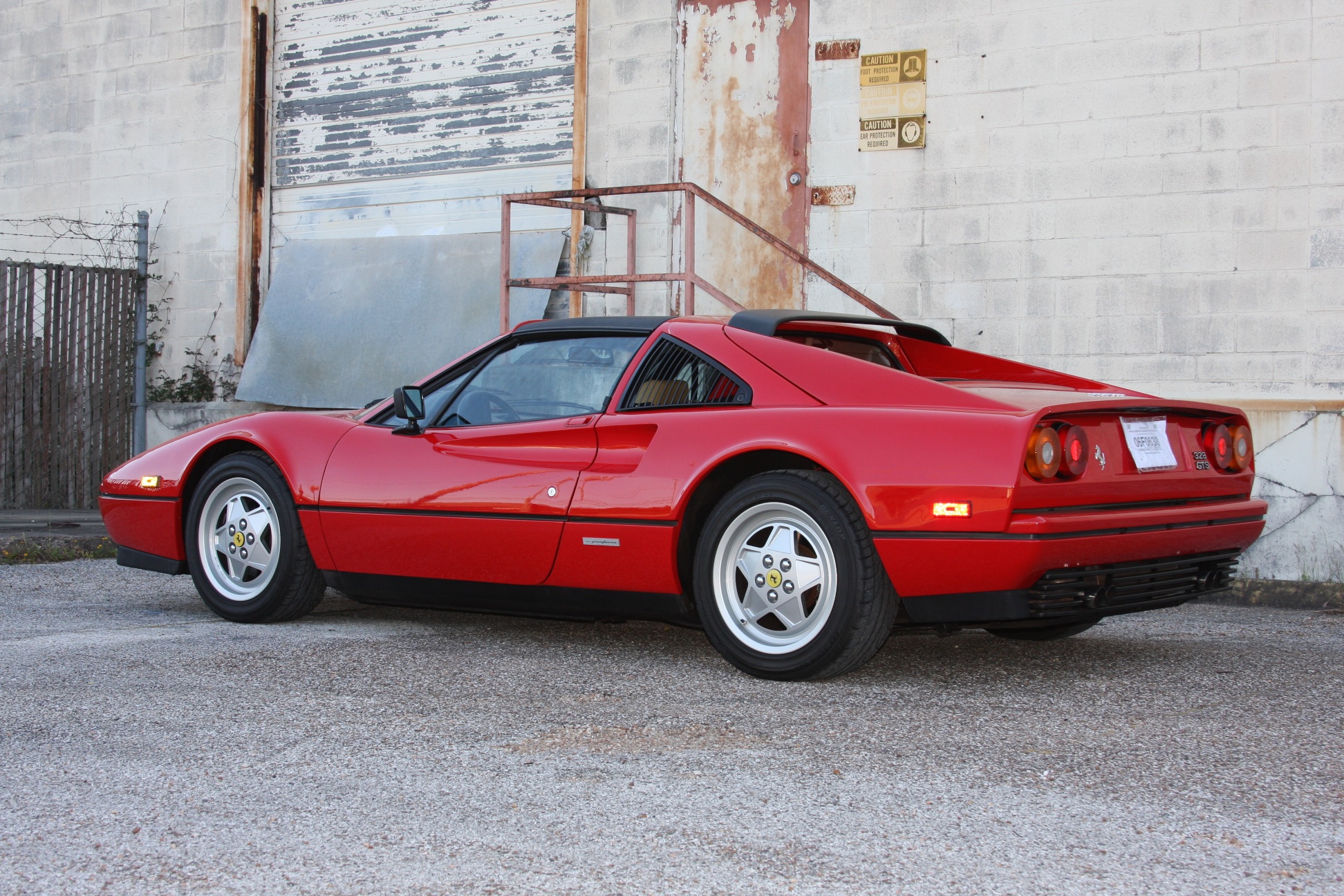 1989 Ferrari 328 GTS (K0080192) 05.jpg