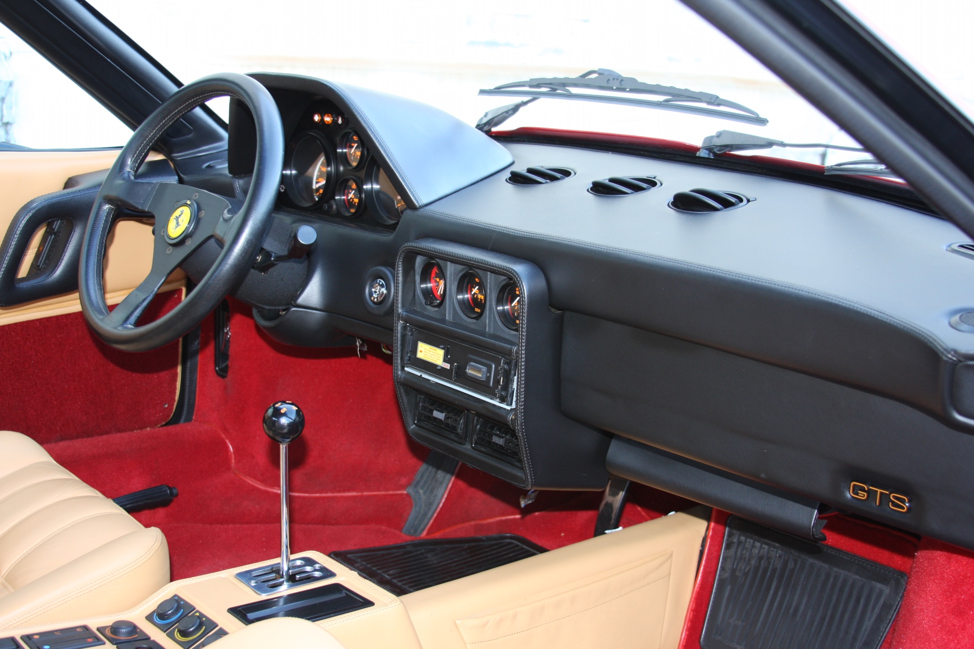 1989 Ferrari 328 GTS (K0080192) 20.jpg