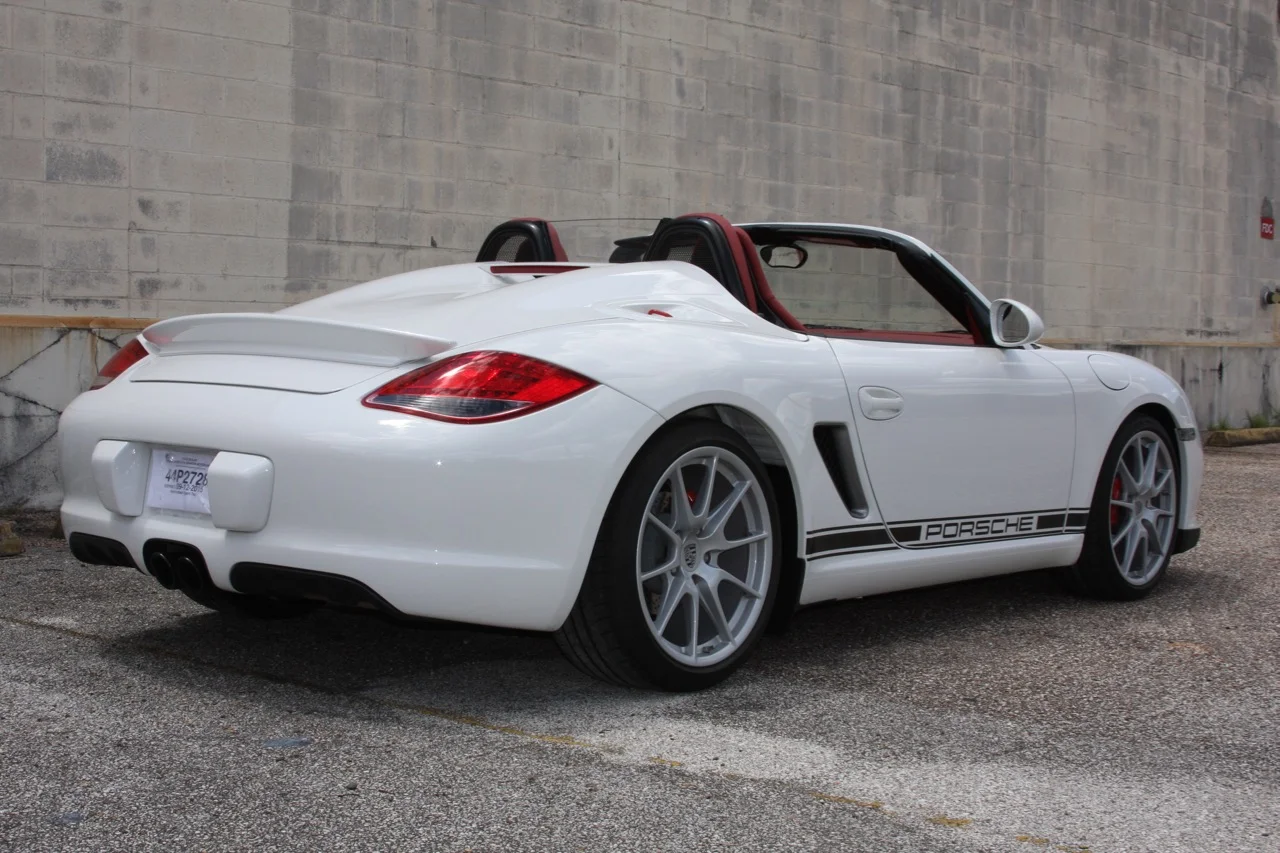2011 Porsche Boxster Spyder (White-Red) - 09 of 27.jpg