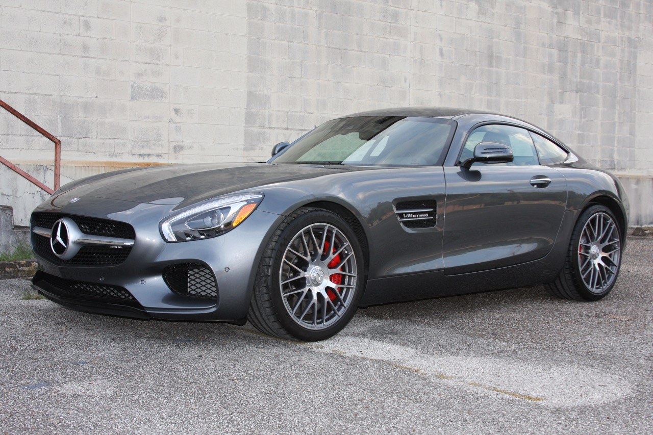 2016 Mercedes-Benz AMG GT-S - 06 of 25.jpg