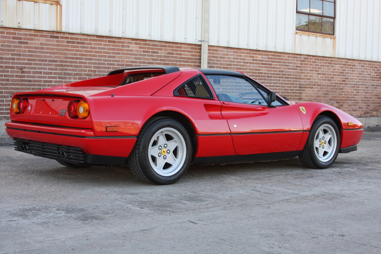 1988 Ferrari 328 GTS (75910) - 03 of 28.jpg