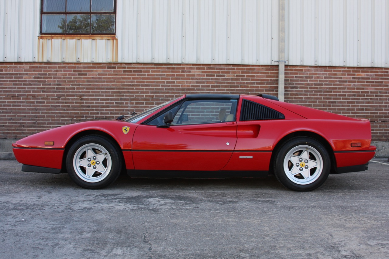 1988 Ferrari 328 GTS (75910) - 06 of 28.jpg