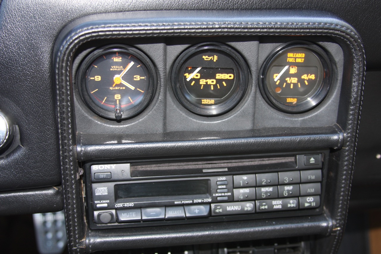 1988 Ferrari 328 GTS (75910) - 16 of 28.jpg