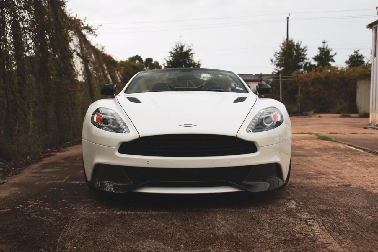 15 Aston Martin Vanquish Volante Carbon Edition Fgk M Brandon Motorcars