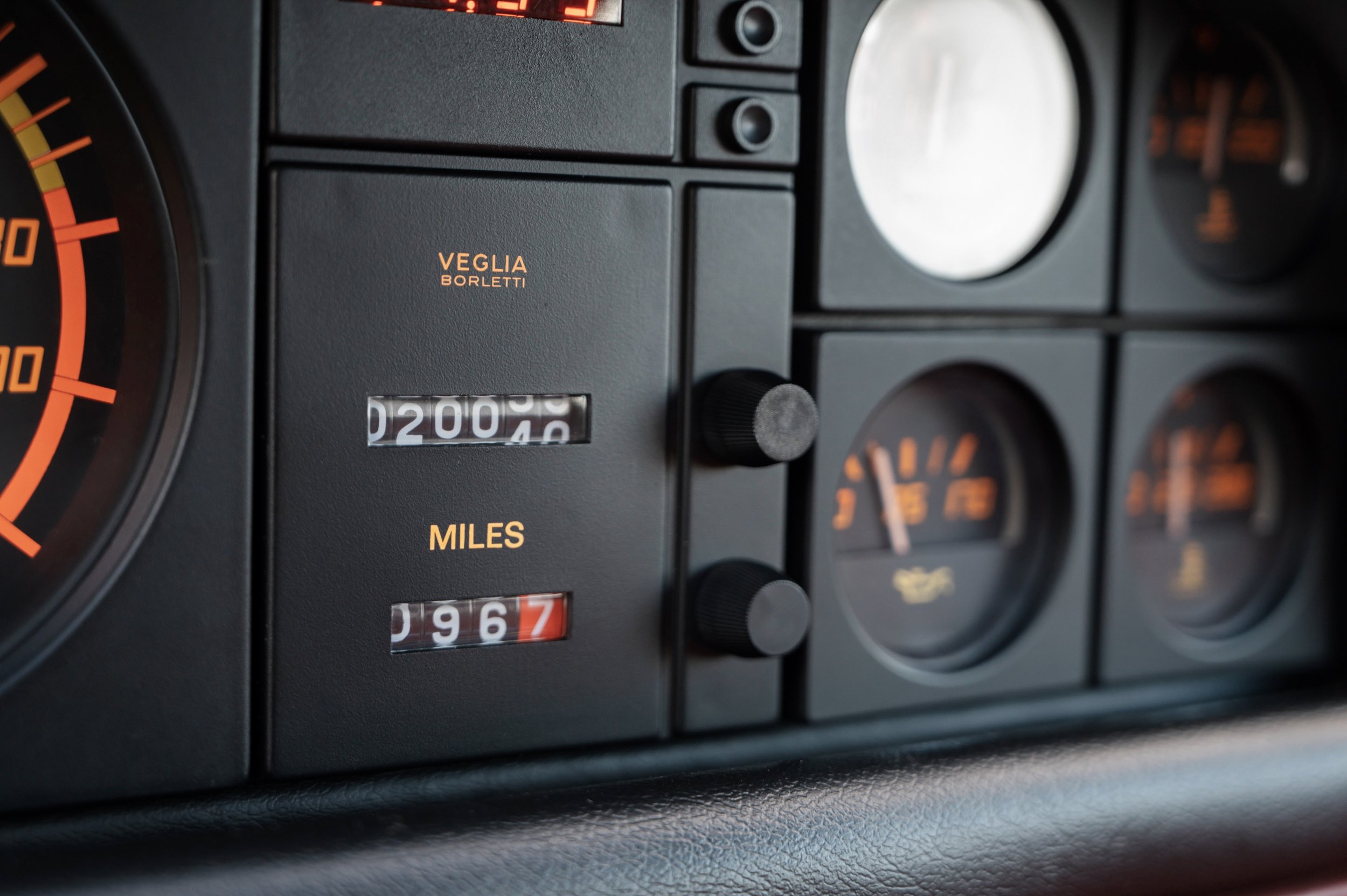 1986 Ferrari Mondial 3.2 Coupe (G0062235) - 085.jpeg