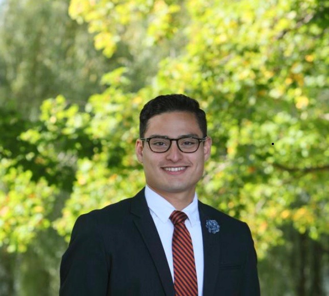 Bates College Dieter Villegas 2.jpeg