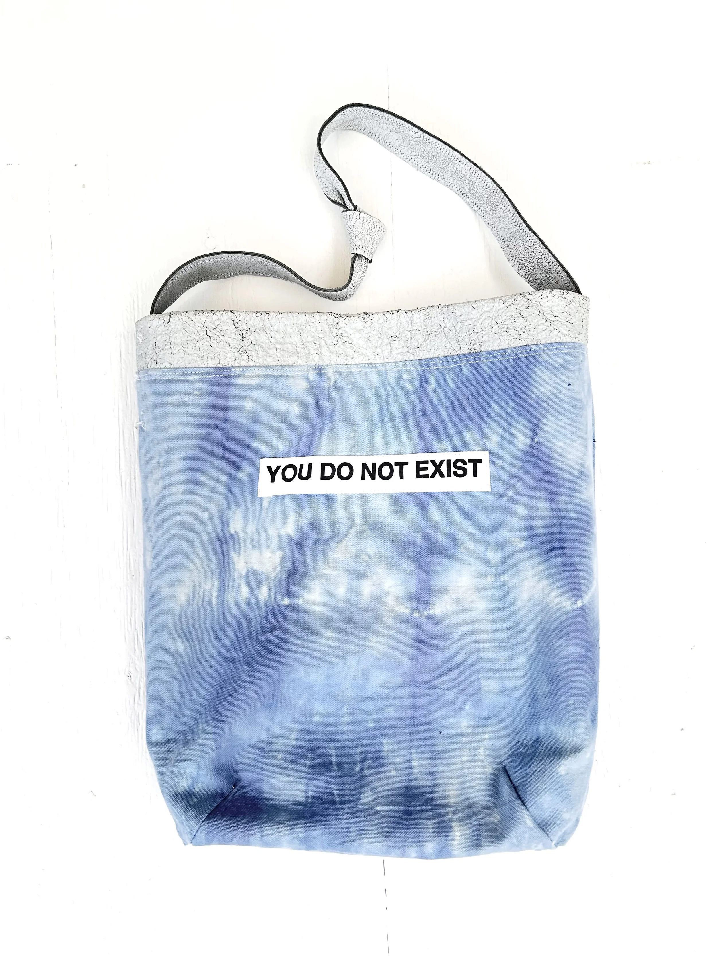 WHITE CRACKED LEATHER BAG INTERIOR.jpg