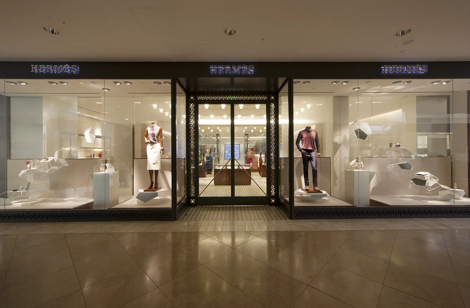 SOUTH COAST PLAZA