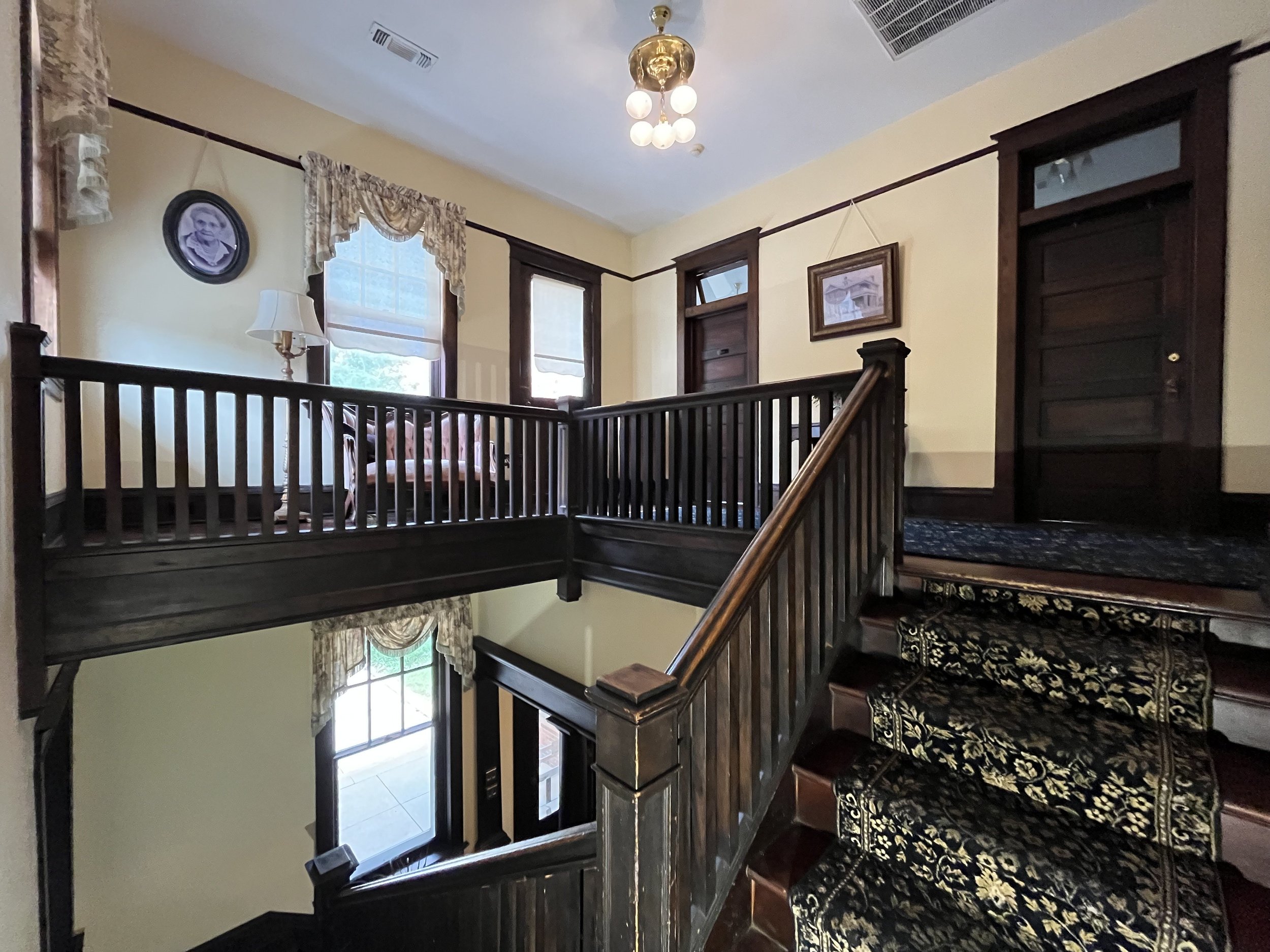 MTI 2 Hall Lower 2 D sm.jpg