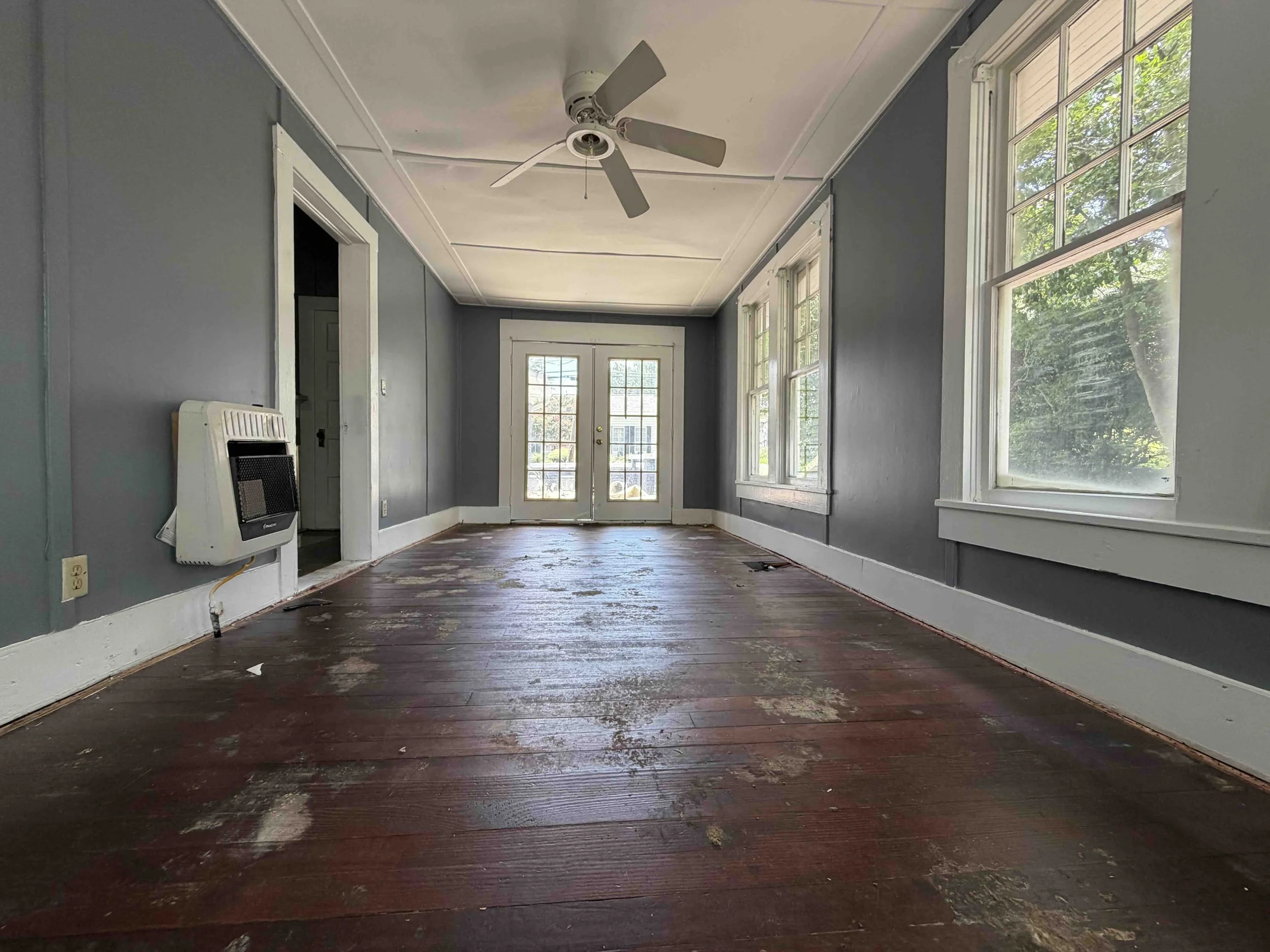 309NH 3 Sunroom 1.jpg