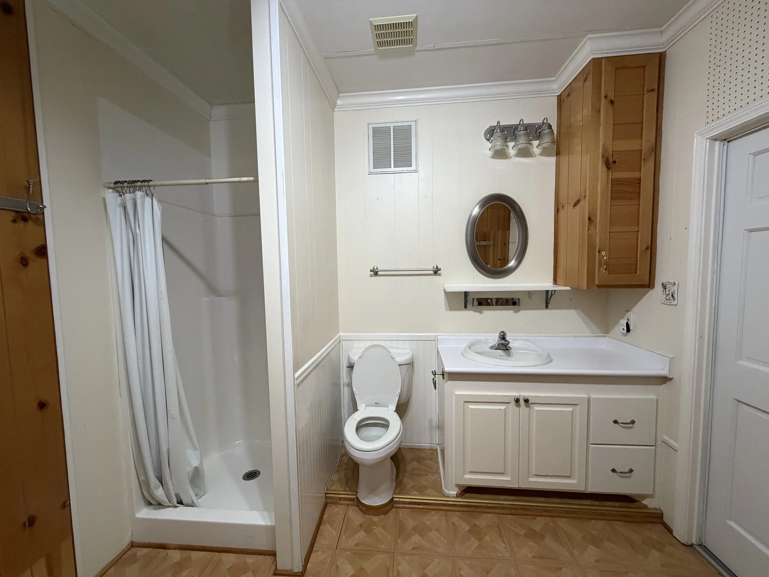 1209WG 7 Mudroom.jpg