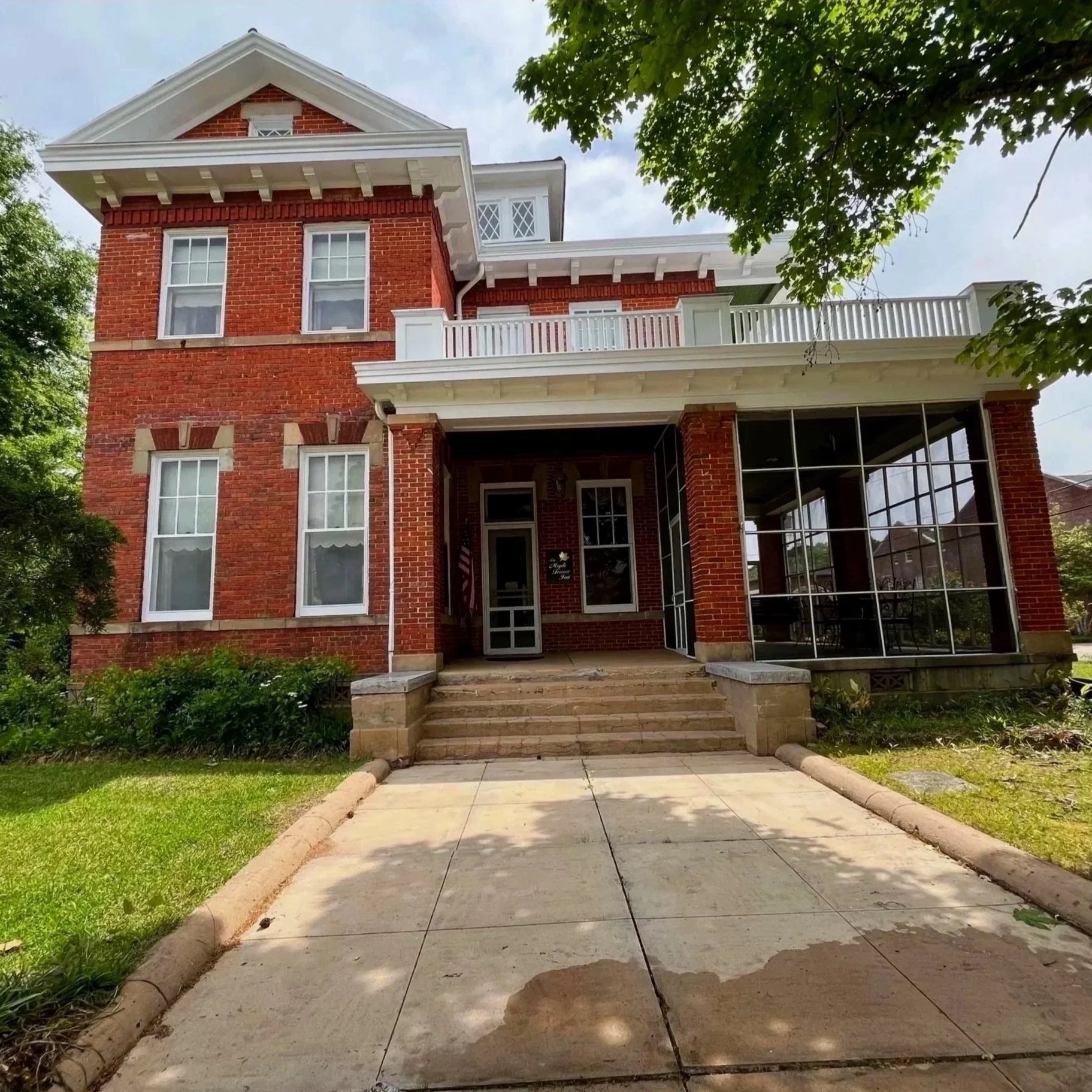 MTI 1 Front 0 sm.jpg