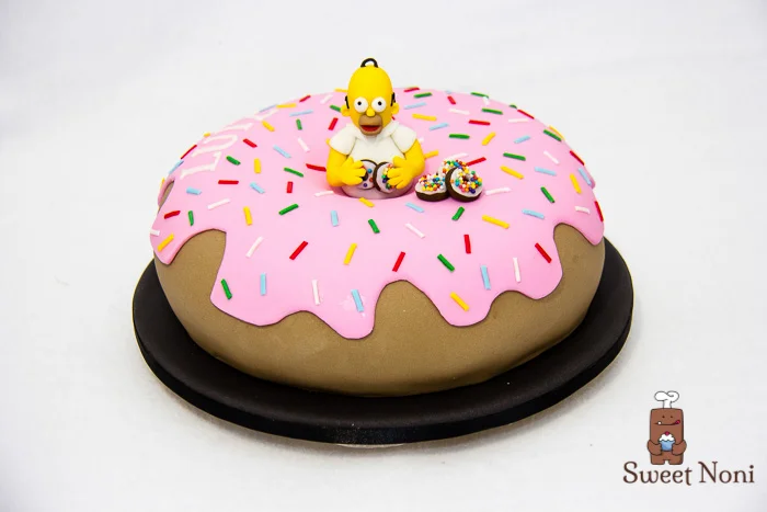 Homer Simpson's Cake