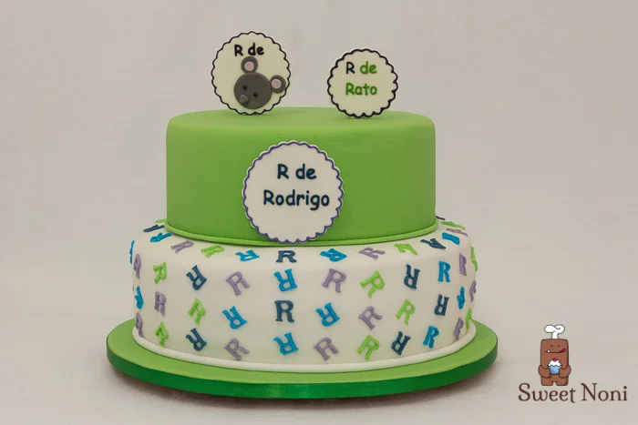 R party, this become really popular in Brazil, just make the Theme Party with the initial letter for the birthday kid, I like the idea