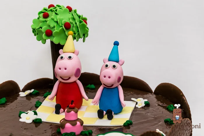 Bolo_Peppa Pig_010814-4.jpg