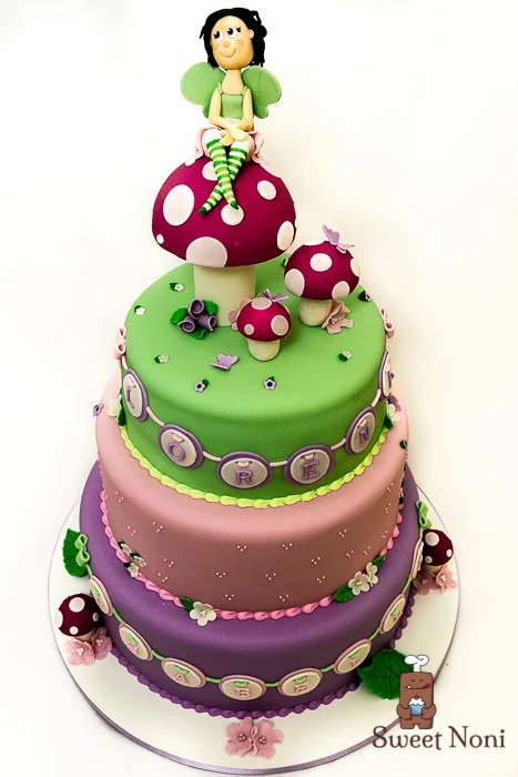 Fairy Cake party organized by Carolina Simoes in Franca Buffet 