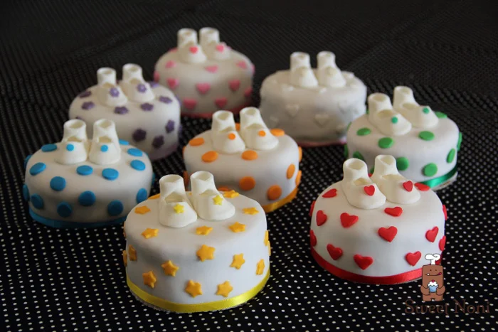 baby shower mini cake