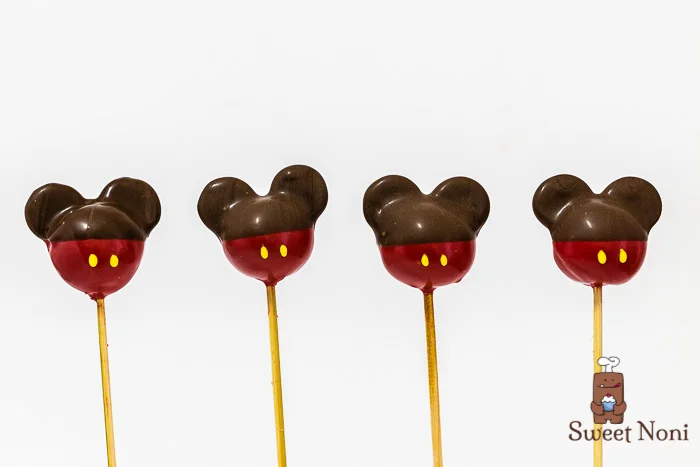 One more Mickey Cakepop