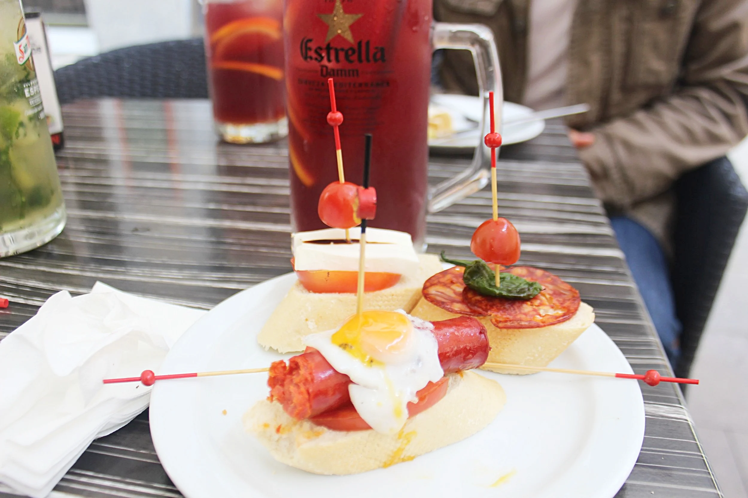 Top 5 Cheap-Eats In Barcelona! 