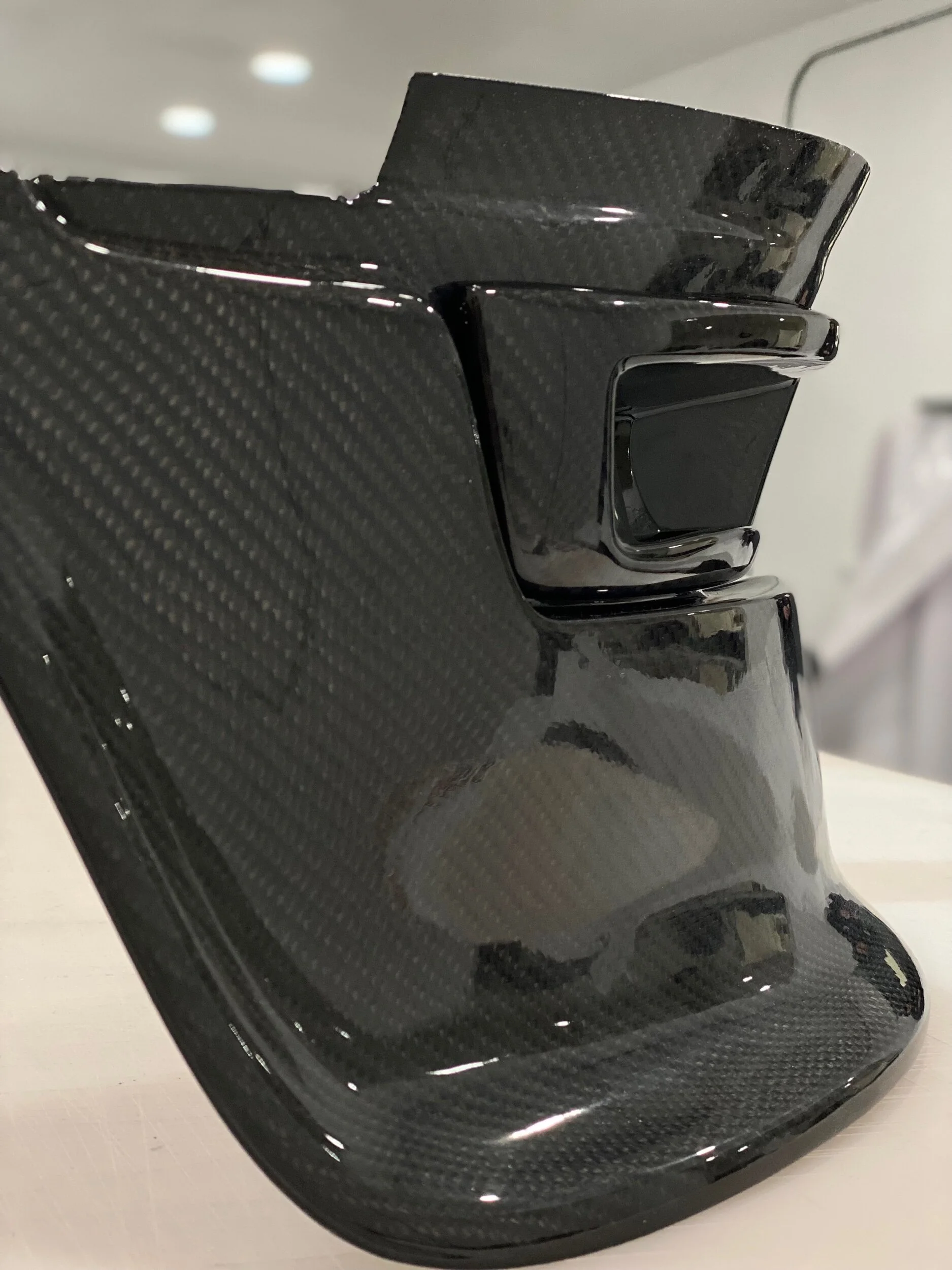 7E166F2E-FB51-4372-91B9-F0F28902A4CE