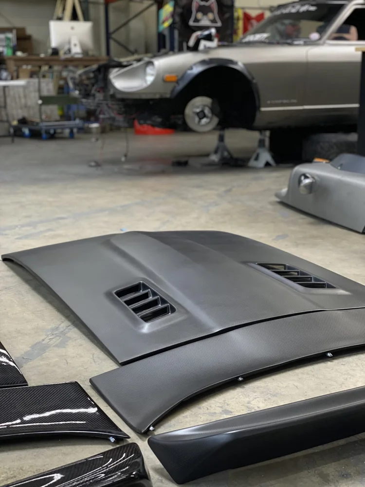 S30 GT Vented Hood — Fly1 Motorsports