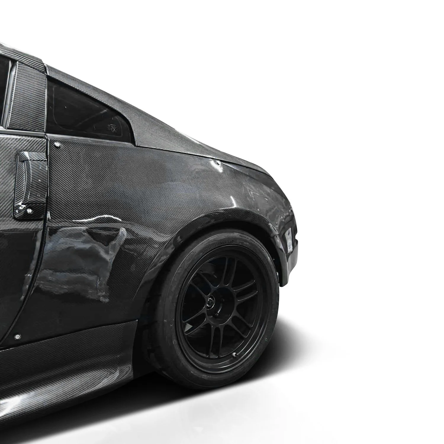 Avi-Edition Wide Rear Quarter Panels 350Z 2.jpg