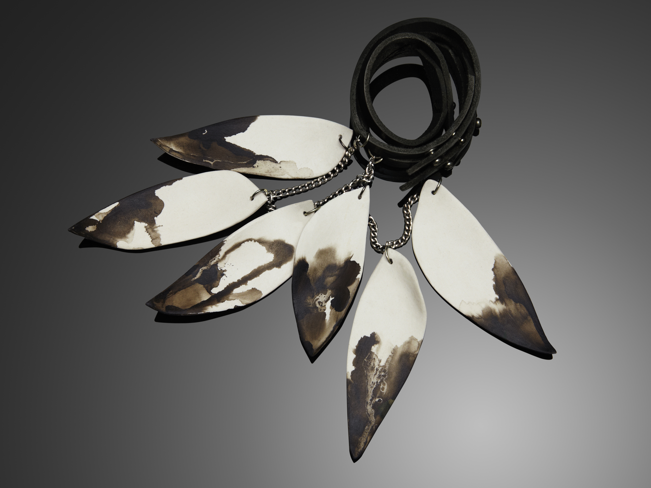 07_Arm_Band_Petals-R1.jpg
