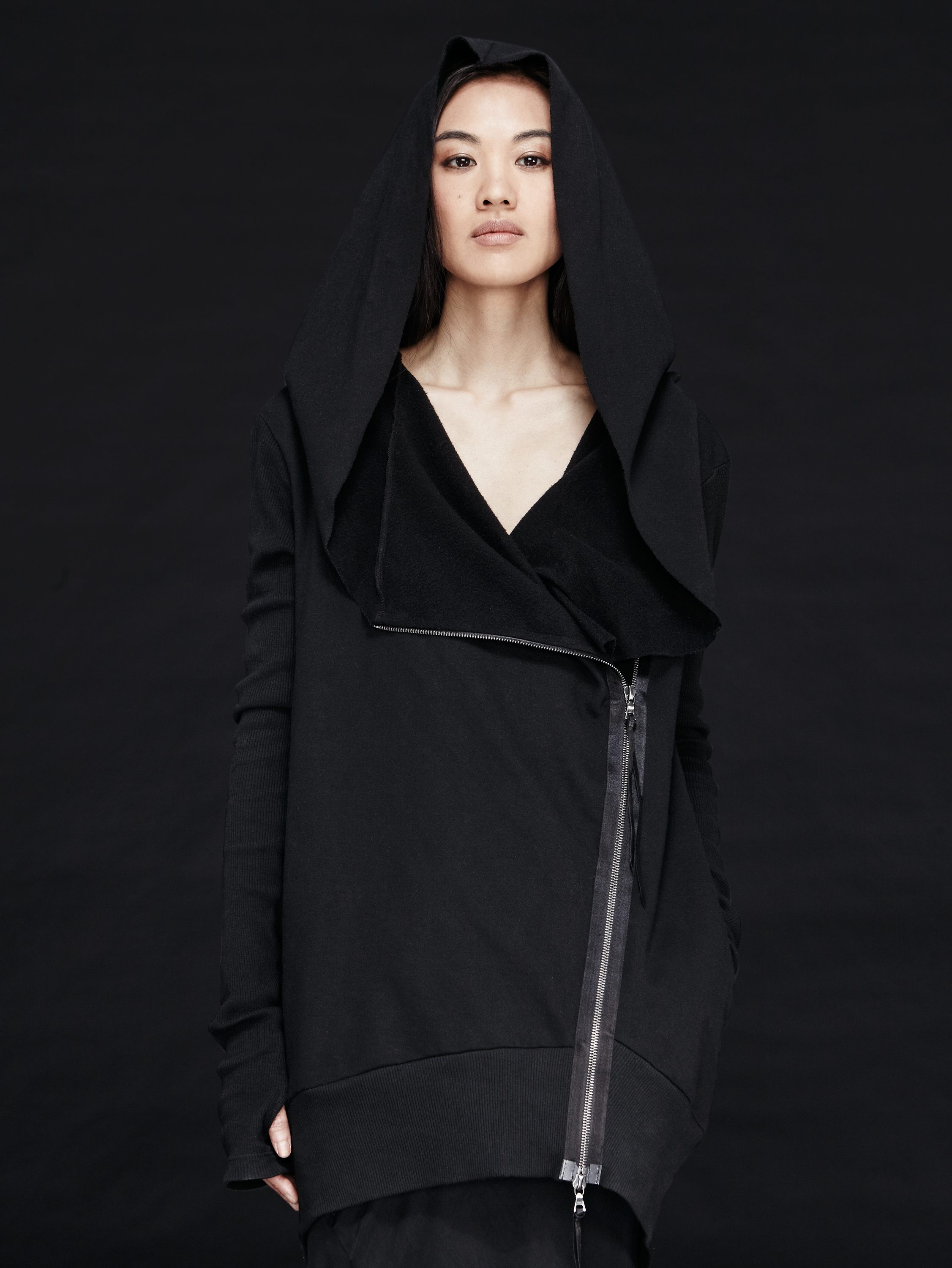 20160312_LunaSweatshirt-Black-101.jpg