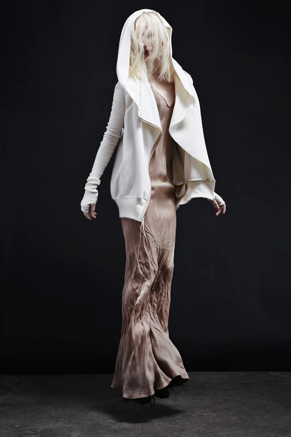 TitaniaInglis_AW16_2.jpg