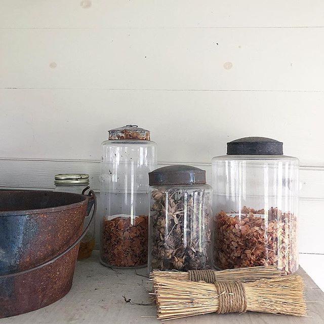garden + textile shed inspiration @hancockshakervillage [ ph. @abigaildoanstudio ]