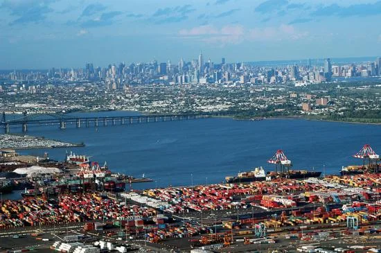 800px_manhattan.jpg