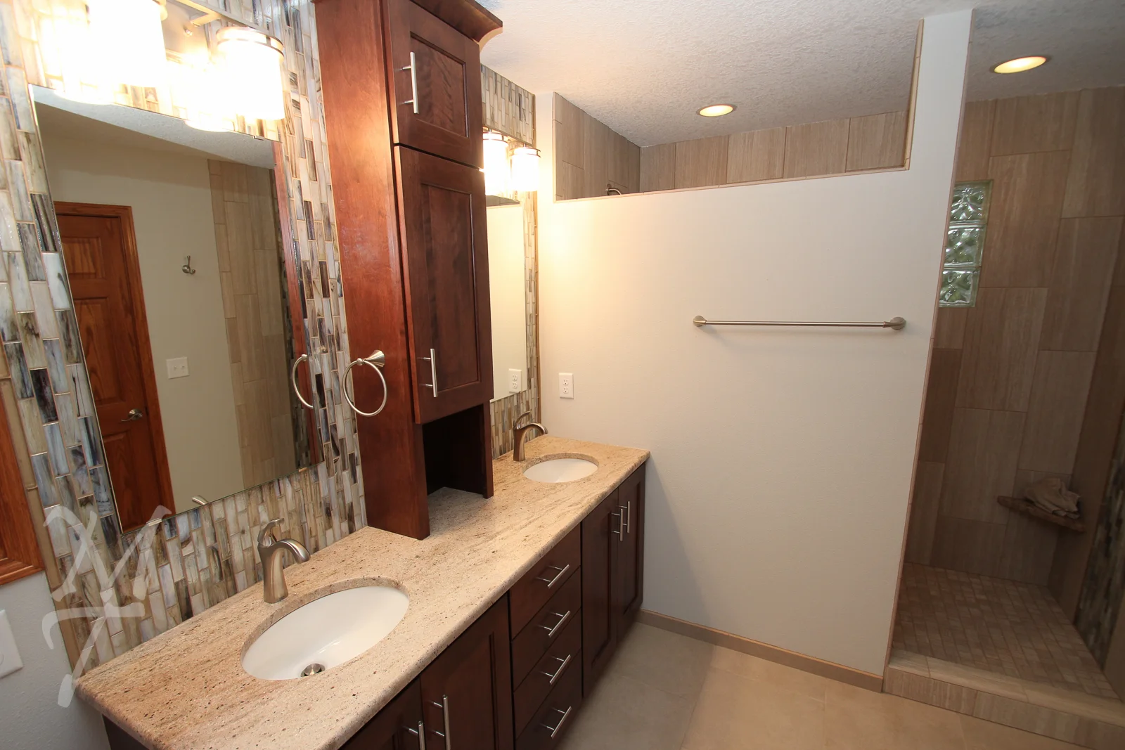 After_Bathroom_02L.jpg