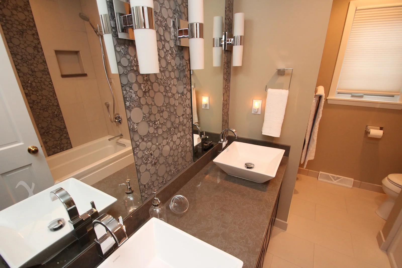 After_Bathroom_03F.jpg