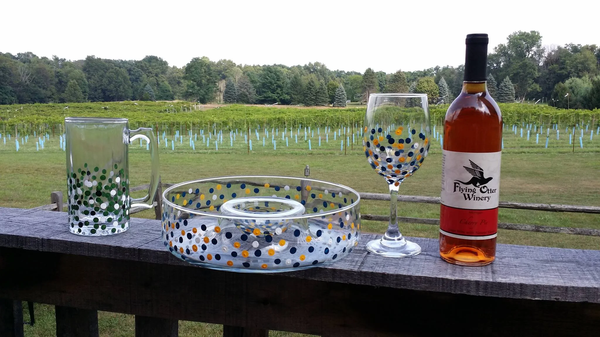 FLYING OTTER WINERY Go Team! Chip and Dip Bowl w/ His and Hers Wine Glass & Beer Mug