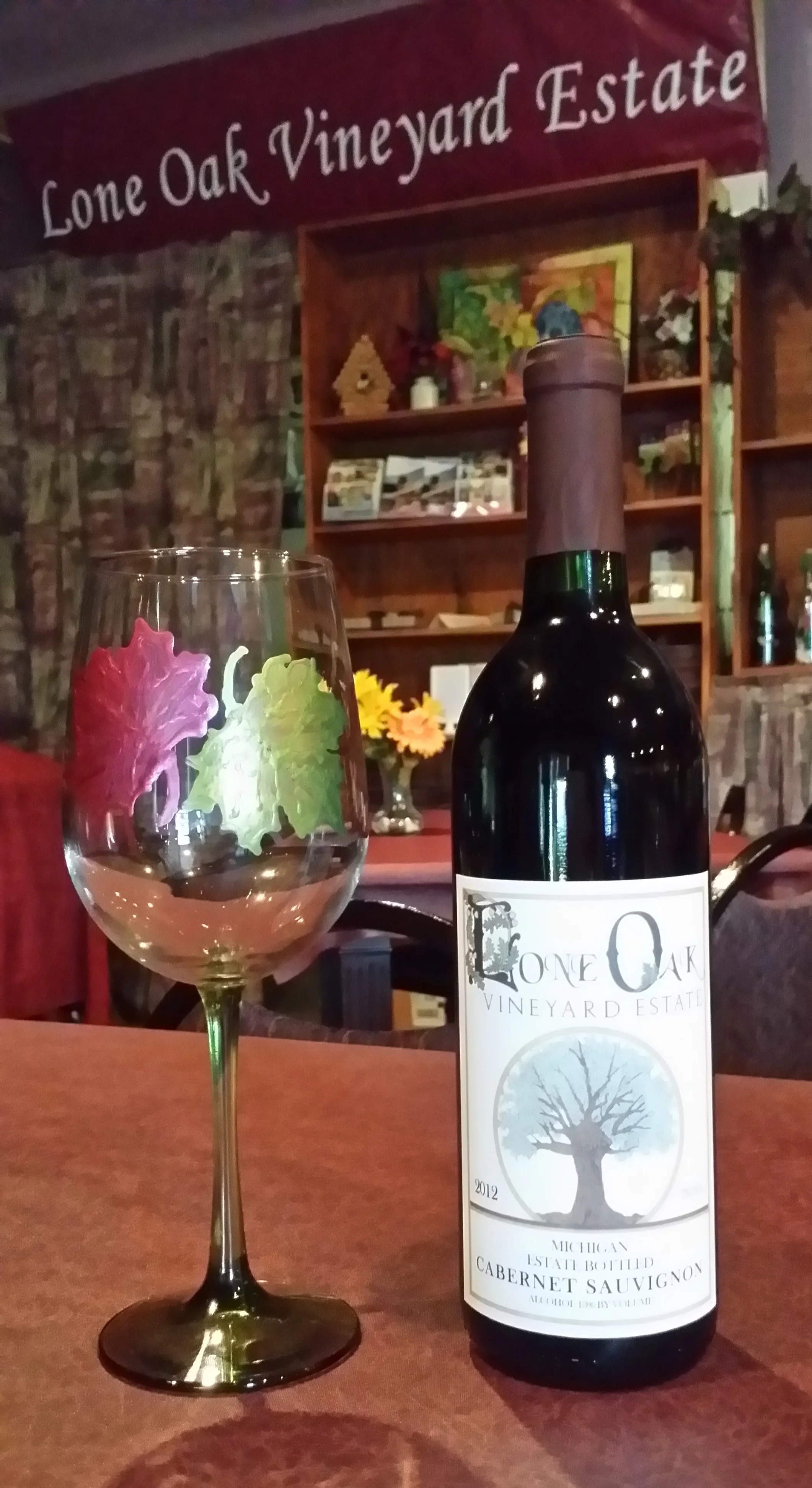 LONE OAK WINERY Autumn Leaves Wine Glass Painting Class