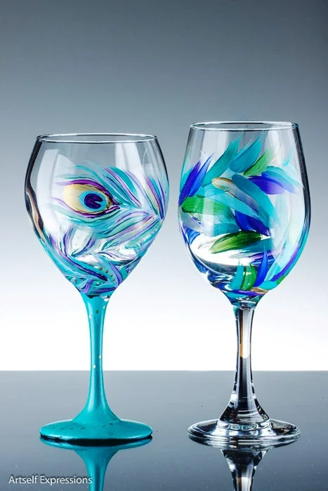 CHATEAU TEBEAU WINERY - Peacocks! Wine Glass Painting Class