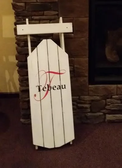 CHATEAU TEBEAU WINEARY - Personalized Winter Sled