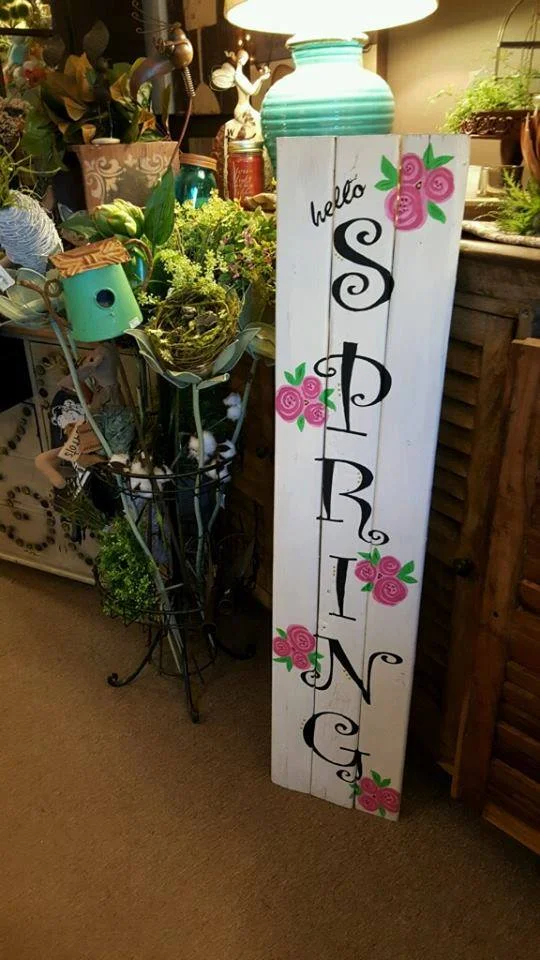 NOT SO SHABBY, OH SO CHIC - Spring Welcome Board