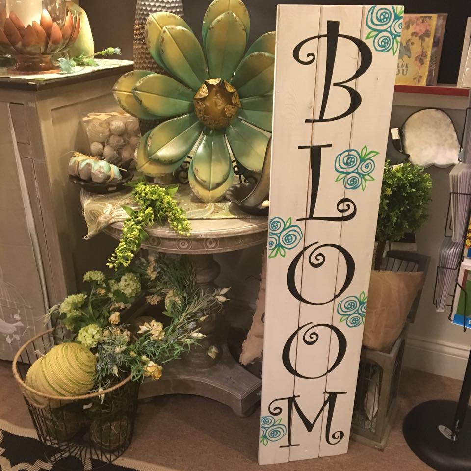 KNOTTY VINES WINERY - Bloom 'n Spring, Swim 'n Summer Wood Welcome