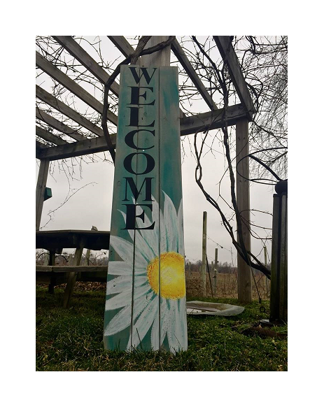 FATHER JOHN'S MICROBREWERY - Wood Daisy Welcome