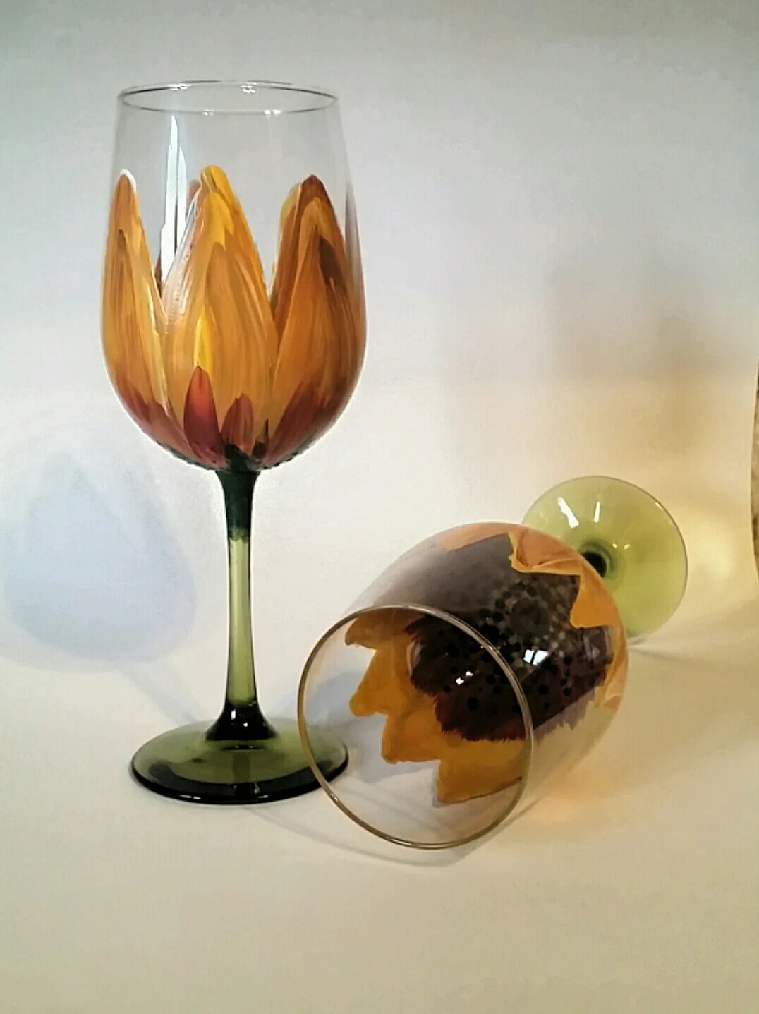 NOT SO SHABBY OH SO CHIC - Sunflower Wine Glass Class
