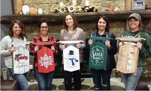 CHATEAU TEBEAU WINERY - Personalized Mini Wood Sled Painting Class