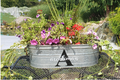 TIPPY CREEK WINERY - Galvanized Tubs Paint Party