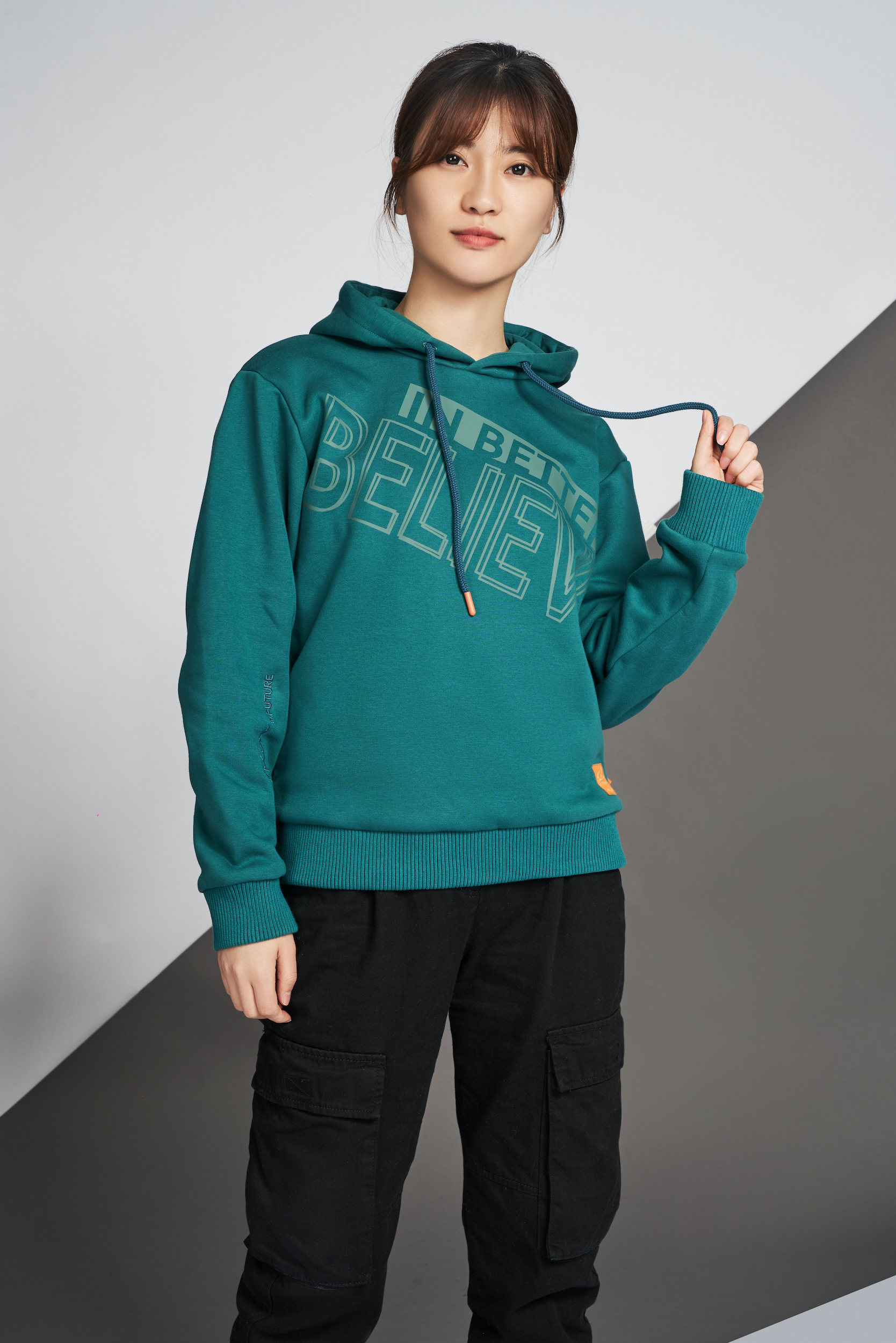 20191210 Tom Dixon Teaser8881.png