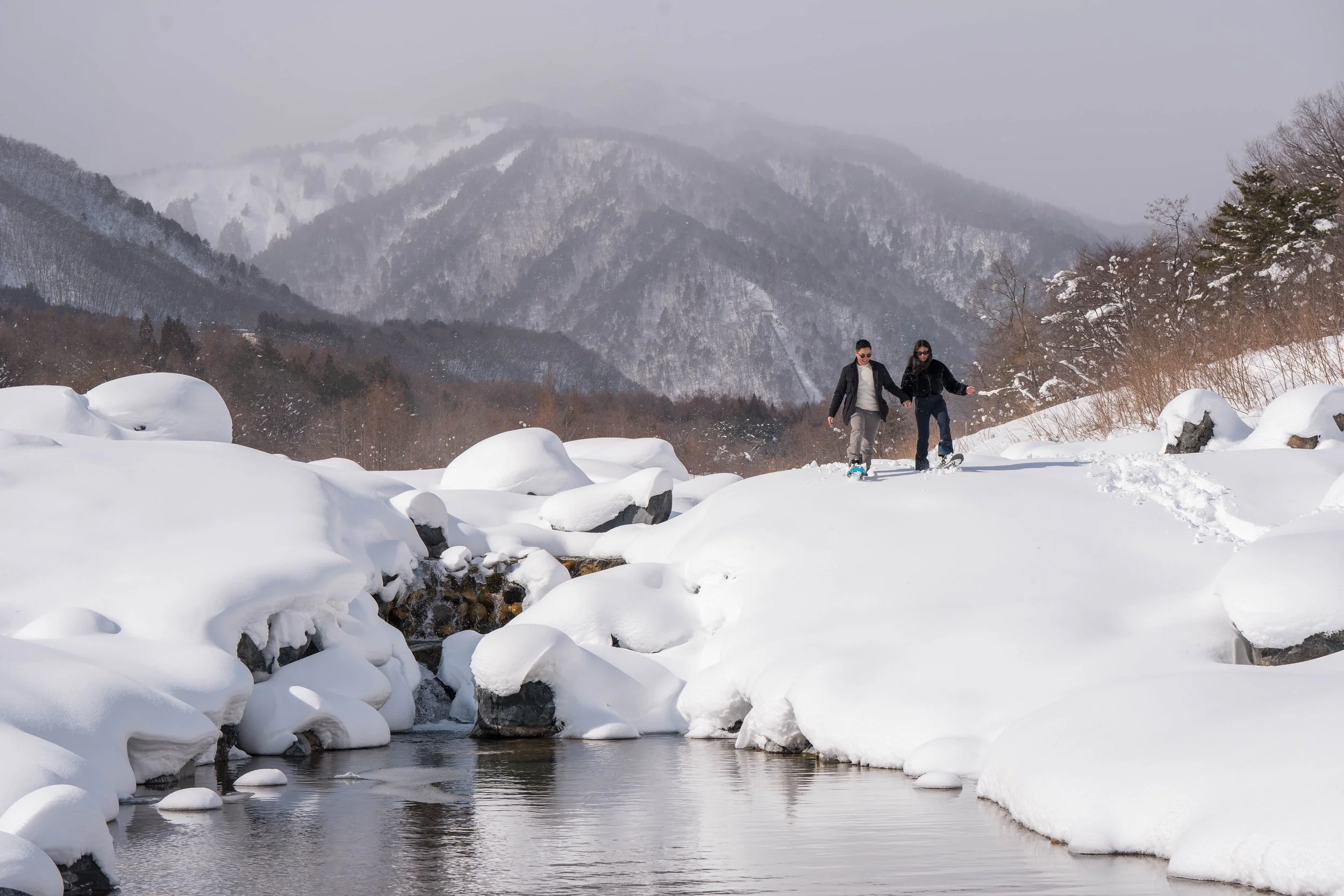 Hakuba | Surprise Snowshoe Proposal in the Snow